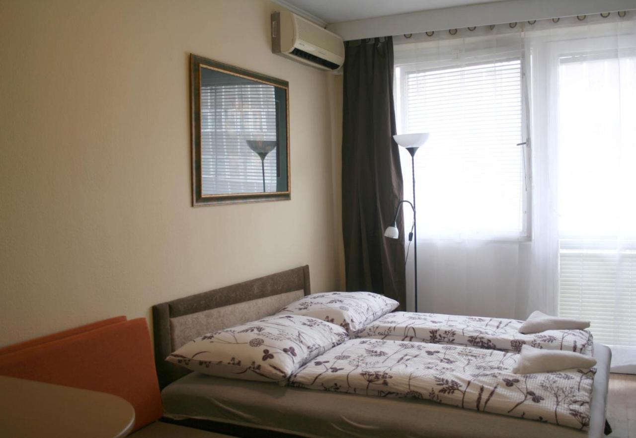 Victor Hugo Central Apartment Budapest Exterior photo
